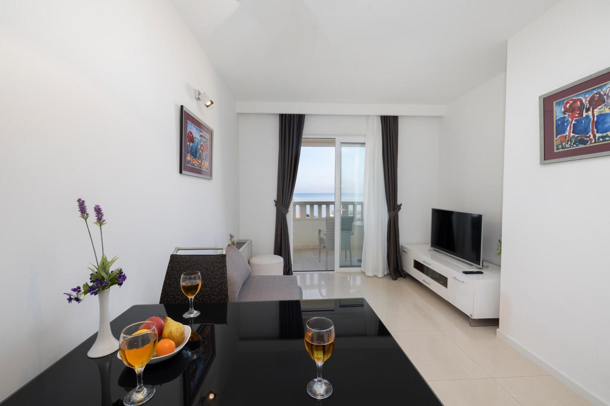 Villa 3M Тучепи Экстерьер фото